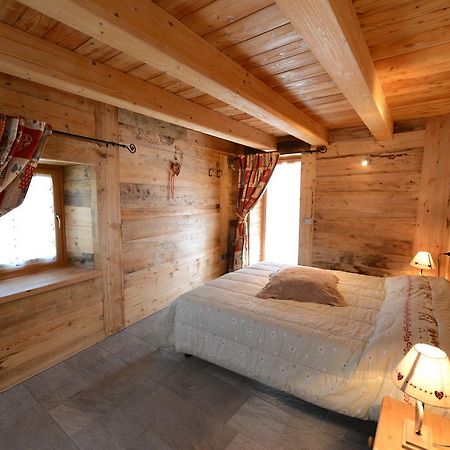 Vieilles Maisons D'Introd Zimmer foto