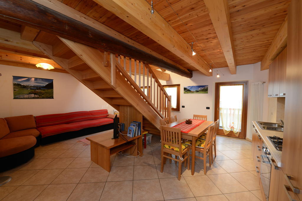 Vieilles Maisons D'Introd Zimmer foto