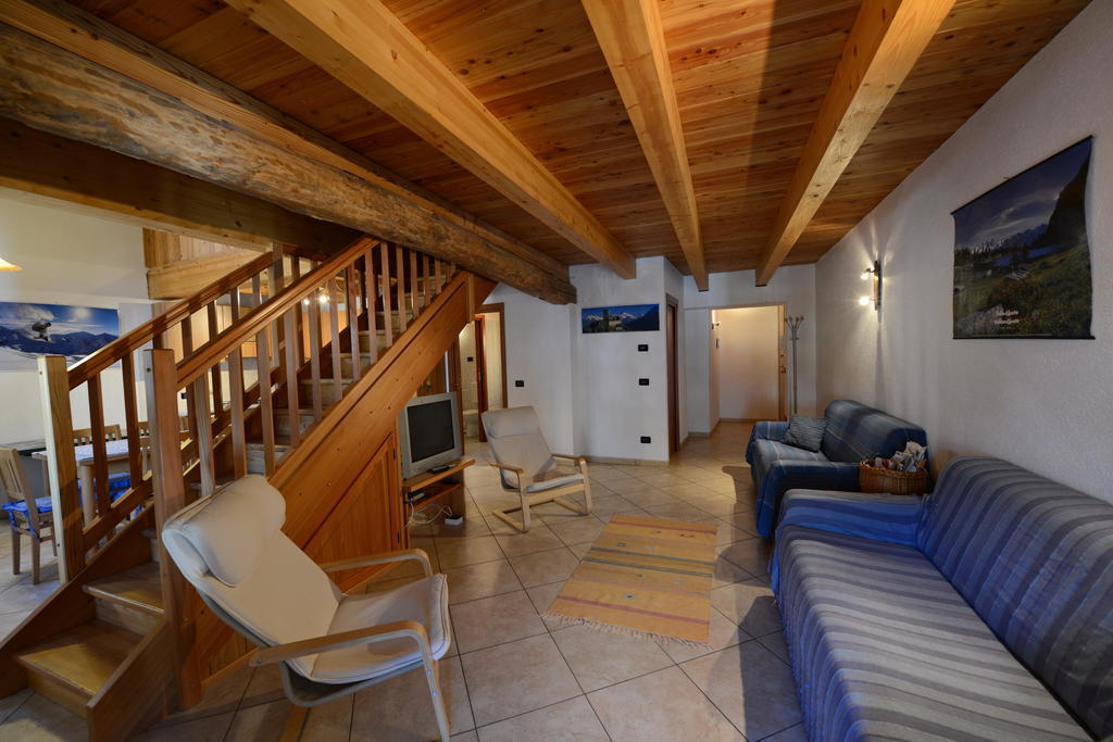 Vieilles Maisons D'Introd Zimmer foto